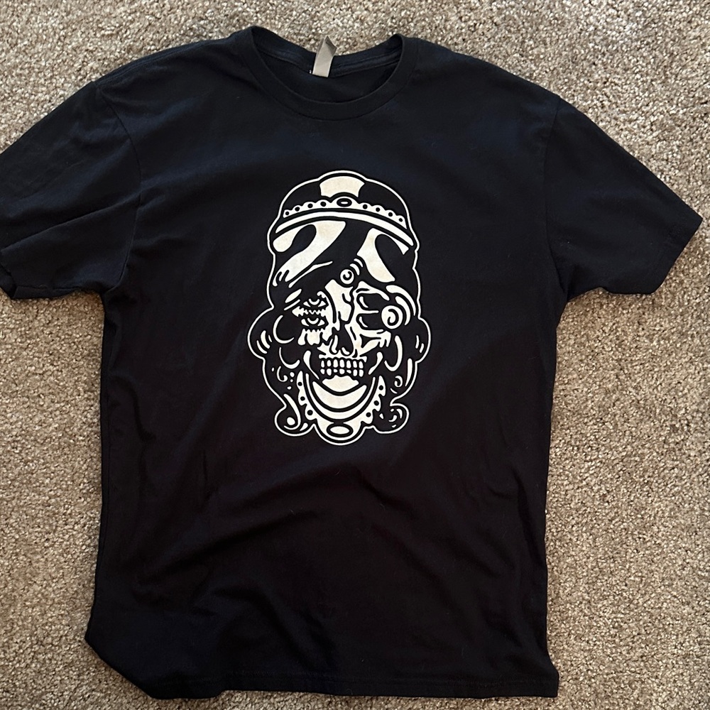 Wfzy limited edition tee men’s L black. No stains or holes.